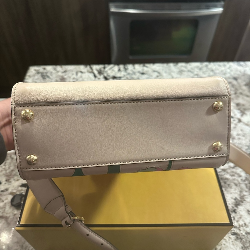Fendi Beige Floral Shoulder Bag - Picture 4 of 5